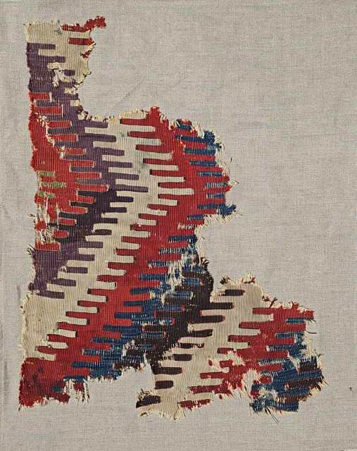 Size ; 42 x 83 cm
Early 1700s
West anatolia, Dazkiri .
Professionally mounted on organic linen...