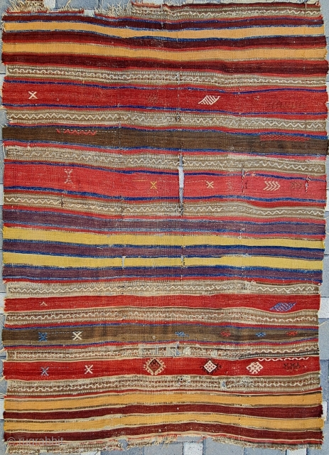 Size : 150 x 200 cm,
Central anatolia, Cappadocia kilim
                        