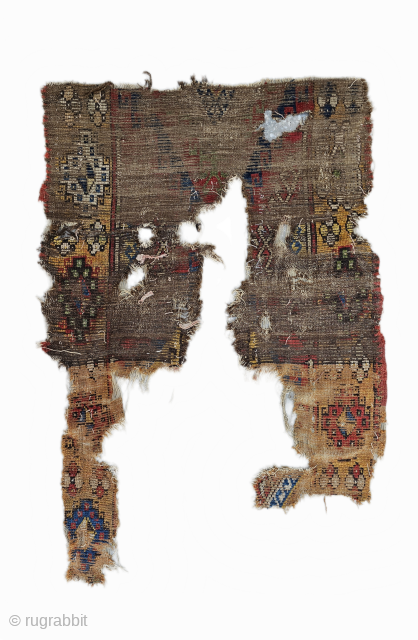 Size ; 90x140 cm
Central anatolia, Cappadocia
Early 1700s
Detailed information Dm arisoylarmobilya@gmail.com