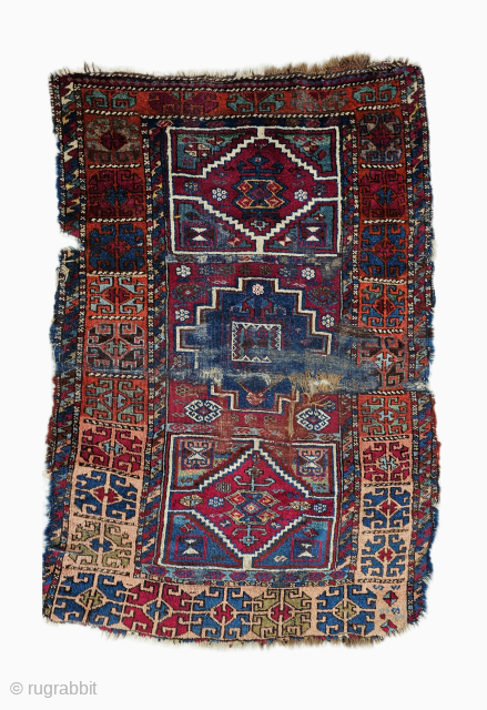 Size ; 100x140 cm
East anatolia, Adiyaman
Early 1800...
Detailed information Dm arisoylarmobilya@gmail.com