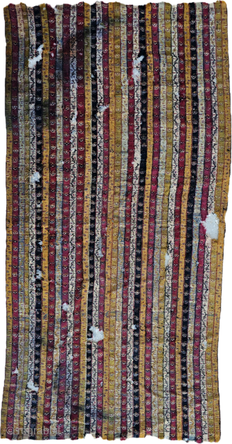 Size ; 60x120 cm
Central anatolia, Sivas (Gürün)
Early fragment
Detailed information Dm arisoylarmobilya@gmail.com