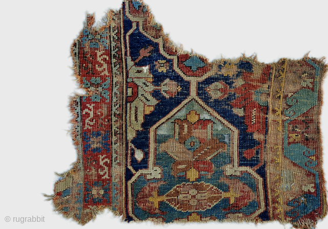 Size ; 60 x 75 cm
West anatolia, Ushak
16th century...                        