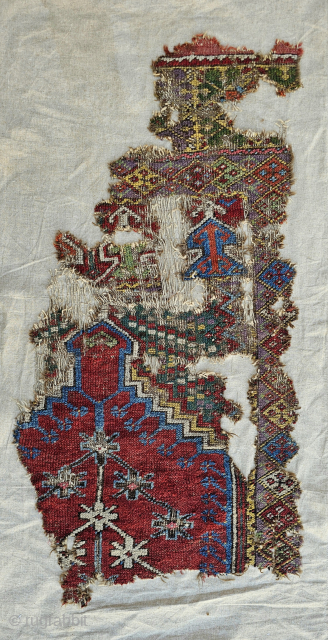 Size :60x116 cm
Central anatolia, Cappadocia (mucur)
Early 1700s
Detailed information Dm arisoylarmobilya@gmail.com