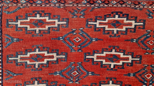 Size : 77x110 cm,
Tekke , Turkmen.
Shumak.                           