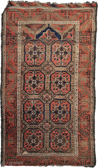 Size ; 88x160 cm
Old Beluch .
Early piece .
Detailed information Dm arisoylarmobilya@gmail.com                      