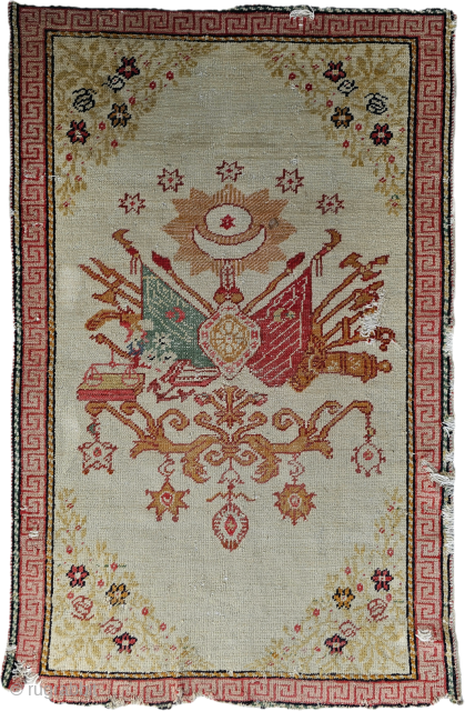 AN ECHO OF THE OTTOMAN EMPIRE | UŞAK REGION, c. 1890s
Some textiles are more than woven art; they are echoes of history.
Attributed to the Uşak region of Ottoman Anatolia, this remarkable 1890s ...