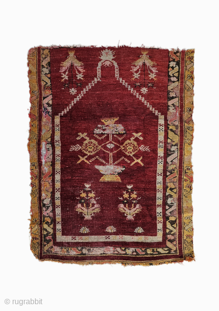 Size ; 85x110 cm
Central anatolia, Cappadocia
Early mucur fragment
Detailed information Dm arisoylarmobilya@gmail.com