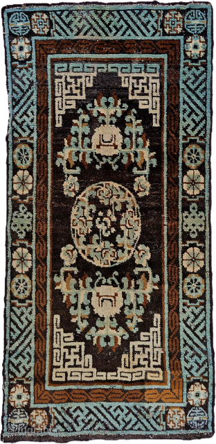 Size ; 60x125 cm
Old Tibet
arisoylarmobilya@gmail.com