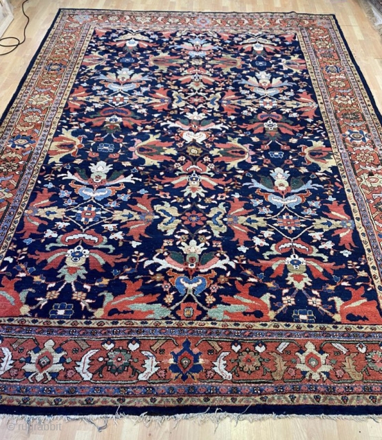 Antique Persian Handmade Zigler Rug, Circa 1920

Size 400cm By 290cm                       