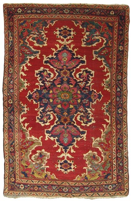 Sultanabad Rug, 210x140 cm, ca 1900, original with no repairs. www.RugSpecialist.com, address: Binbirdirek Mah, Peykhane Cad, Ersoy Apt, No 48/2, Sultanahmet, Istanbul, Turkey (200 yards to Sultan Ahmet/Blue Mosque)    