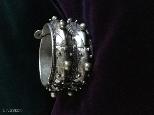 North African Mauritanian silver bracelet,two-part,hinged,155gr.                            