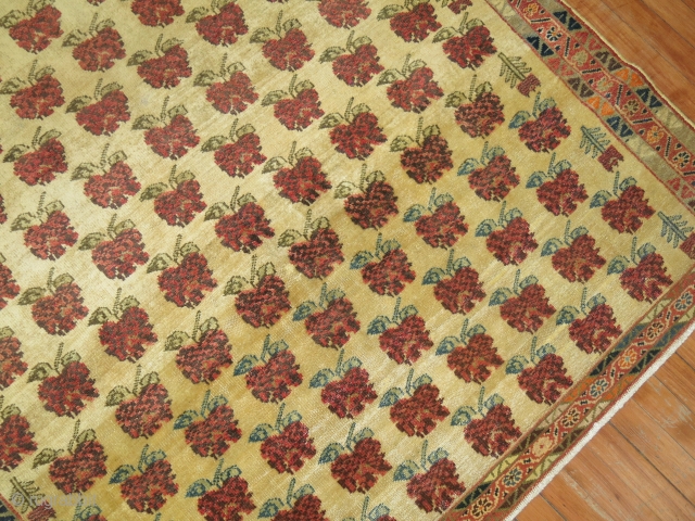 One of a kind Caucasian Square size Kuba 4'10'' x 4'10''

https://jdorientalrugs.com/caucasian-kuba-rug/id/r3105

                      