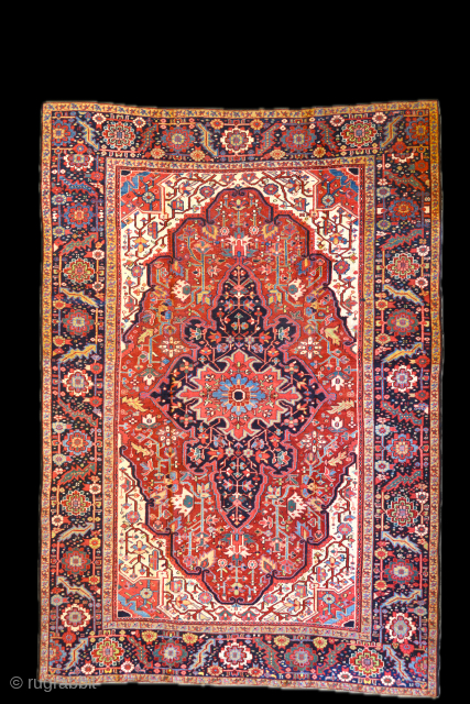 Persia Heriz 1900 Circa

330 x 250 cm

www.anatoliantappeti.com 

info@anatoliantappeti.com                         