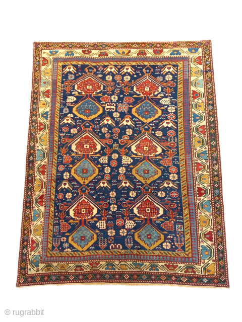 Caucasian Shirwan 150 x 120 cm 

19th century 1880 circa

www.anatoliantappeti.com

info@anatoliantappeti.com
                       