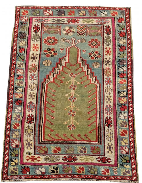 Anatolia Kirsehir Prayer Rug 19Th Century  Cm 1.22 x 0.90
                      