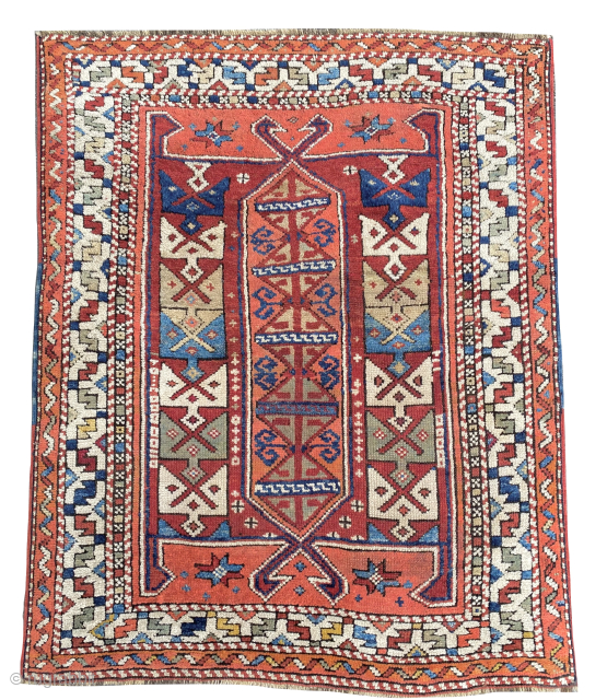 West-Anatolian Bergama -cm 120x95- 19th Century in eccellent conditions & natural colours                     