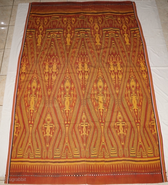 Fine Pua Kumbu ceremonial cloth Iban Dayak people Borneo Sarawak with Ancestor / Guardians motif, early to mid 20th century. Cotton Ikat Natural dyes. size: 256 cm x 132 cm.   