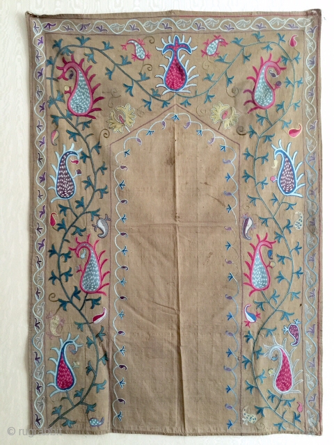 An excellent Antique Uzbek silk suzani dating circa late 19th Century.  Though such types are often generically called lakai, It is likely made in rural areas around the city of Shahrisabz  ...