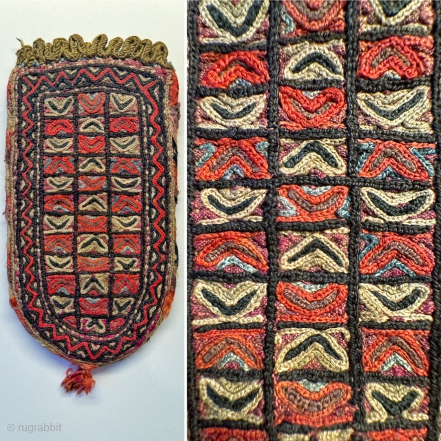 A superb and very fine antique silk embroidered Turkoman Turkmen bag attribute to Yomud / Yomut tribes. Dating to the 19th century, this excellent Central Asian embroidery has wonderful workmanship with an  ...