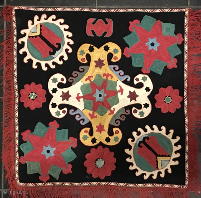 An brilliant and top tier example of an antique Uzbek Lakai Tribe silk embroidered Ilgich / Ayna Khalta hanging dating to the last quarter of 19th century. This particular example is top  ...