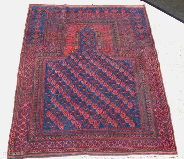 Doktari Ghazi Baluch Prayer, 19th century. 4'6" x 3' 8". 
Some cotton highlights.                    