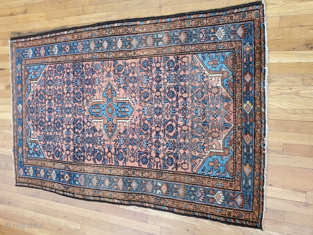 Size - 3'9 x 6'3
Origin - Iran, Hamedan
Circa - 1940
Rug # 25213                     