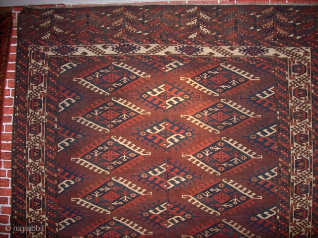 Turkmen Yamud 100 % wool on wool
7 * 10 ft vegetable Dyes Antique
perfect condition low pile collective Art               