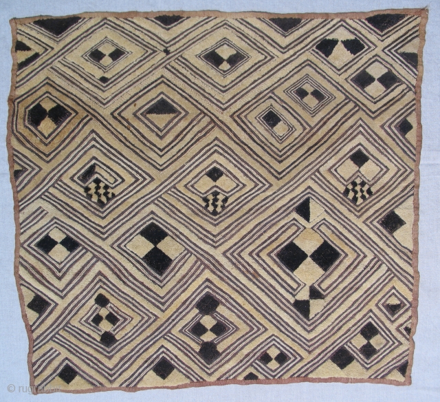 Kuba raffia panel                              