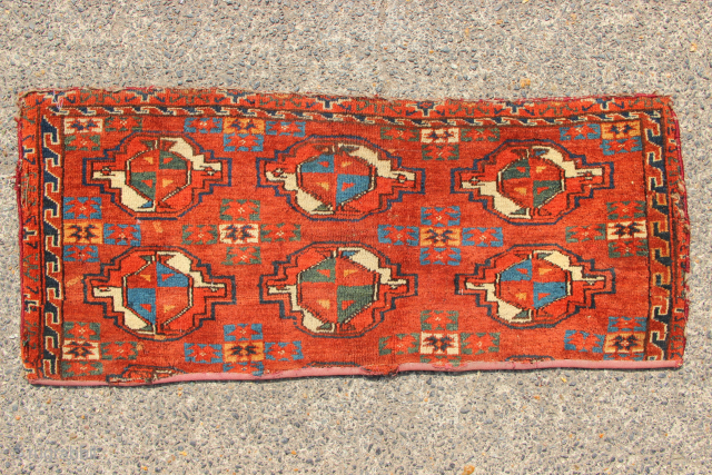 19th century 9 gun Yomud chuval fragment 23 x 82cm / 10" x 2'9"
Colour should improve with a deep wash!
Please message me on jamescohen50@hotmail.com or WhatsApp +44 7747 610 248
Thanks   