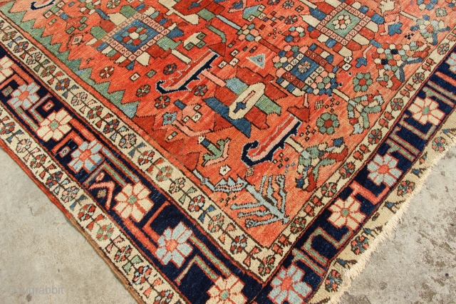 Heriz carpet circa 1900, 8'5" x 9'8"                          