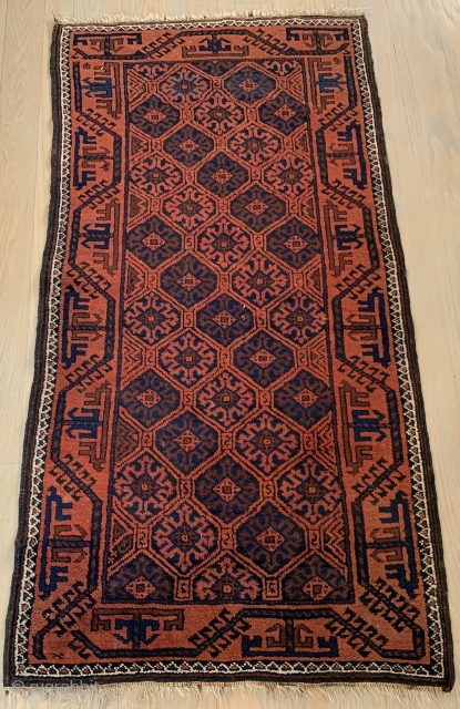 Stunning antique Baluch. 2'8"x5"3"
Colors are deep rich and sound.

Very fine piece in excellent condition for age.                 