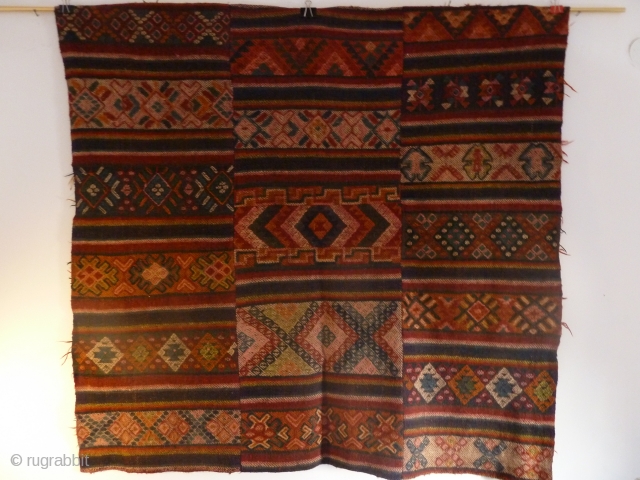 Bhutan, charkeb, mid XXe century, wool, 122 x 116 cm, good condition                     