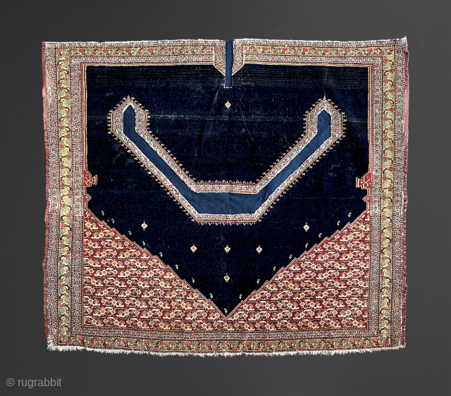 Senneh Saddle Cover. Excellent condition. A paired down version demonstrating the impact of simplicity. Inserts applied by Robert Mann.
Contact direct at jgz10101@gmail.com