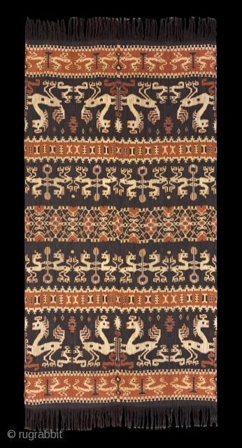 TE02187

2010s Hinggi Kombu, man's ceremonial shawl, cotton orange, blue and red brown, bands with warp ikat patterns.  Natural dyes. Kambera, Sumba people, East Sumba, Indonesia. www.facebook.com/samyamaco

126 x 242 cm   