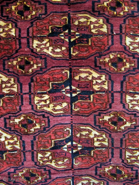 Small Tekke rug from the turn of the 19th century withlively borders and nicely proportioned guls.
(3'4" x 5'9" - Has glue on back.)
          