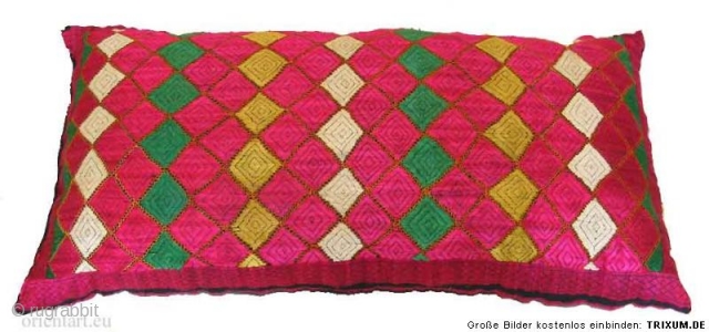 	
antique orient Silk swat Valley Pulkari Pillow cushion 
No:SW1                        