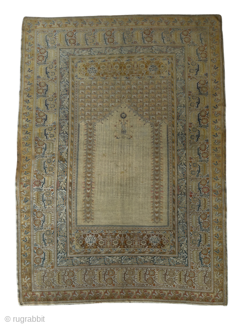 Gördes

Size 150x207 cm 

Please send me a direct message at kirmenrugs@gmail.com or @cevikrugs instagram
                   