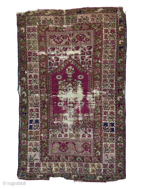 Kız Gördes
Size 135x216 cm
Please send me a direct message at kirmenrugs@gmail.com or @cevikrugs instagram