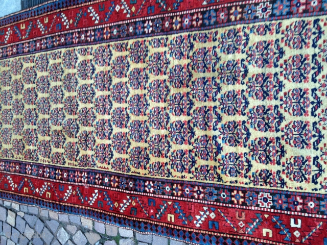A carpet Kurdo persian  115x290centimetri condizione perfetto                         