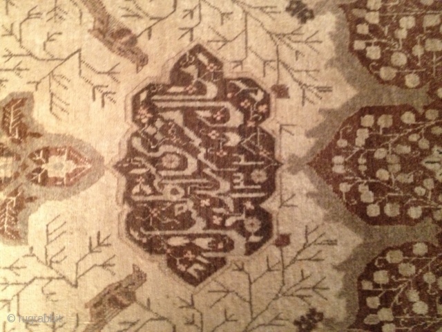 Tabriz datato 1906 330x400centimetri condizione. Ok                           