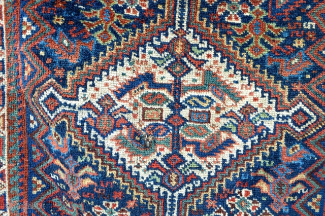 19 th century little Khamseh Confederation Antique rare dowry rug. Original condition
Very nice natural Colors ready for your collection 
2,6 x 2,3 feet or 84x71 cm       