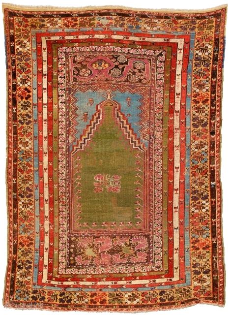 Mid 19 th century Anatolian Prayer . Size 119 x 171 cm.
Very  nice Colors and amazing design.
Evenly low pile, some area are profesional repiled.        