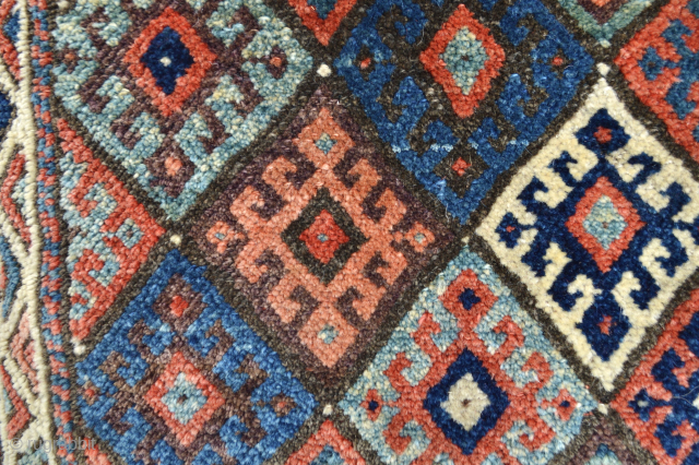 Beautiful Antique Senjabi / Jaff Kurd bag filled as a cushion size about 65 x 65 cm 
Good pile with all natural colours… as found and is      