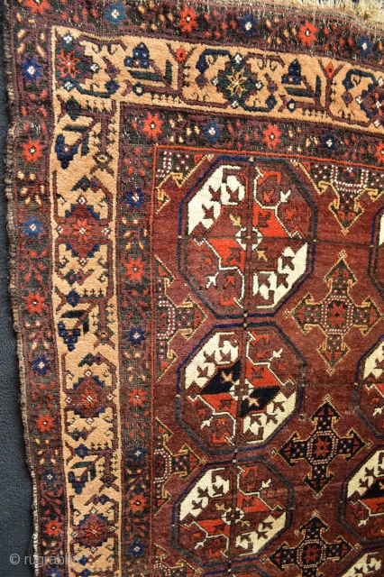 Beautiful and colorful antique Baluch http://stores.ebay.com/TARSUS-RUGS-and-MORE?_trksid=p2047675.l2563
SEE EBAY                          