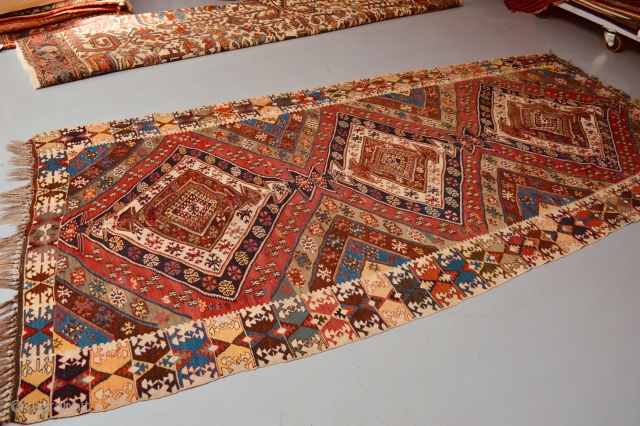 A music for the eyes Anatolian Antique Kilim made from two compotents
Very decorative and ready to use...                