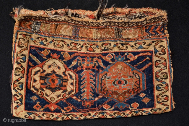 Beautiful 19th century Afshar Chanteh or small bag.. 
All Natural stunning Collors.
size 28 x 43 centimeters
as found fresh and collection ready
original backing
           