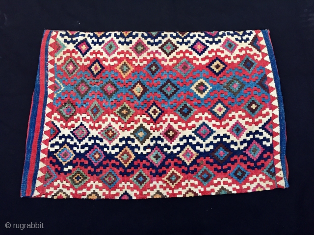 East Anatolian bag face
Size:83x57cm / 32x22 inç                          