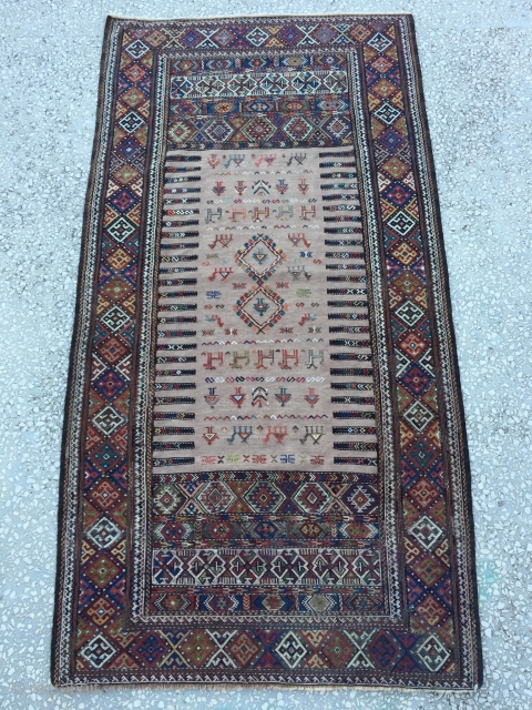 Kurdısh (Koçan) Sumac kilim Rug
Size: 178x95 cm/ 5’8”x3’1” ft                        