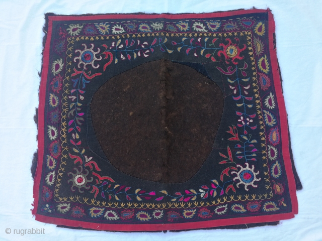 Kirgiz Embroidered on felt. (horse cover) 
Size:84x71 cm /                        