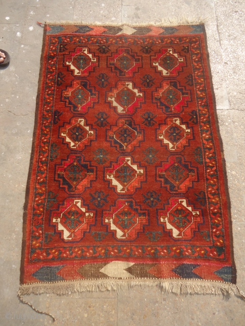 Central Asian Rug with very nice colors and design,very good condition,both ends have beautiful Kilim Size 
4'11"*3'3".E.mail for more info and pics.           